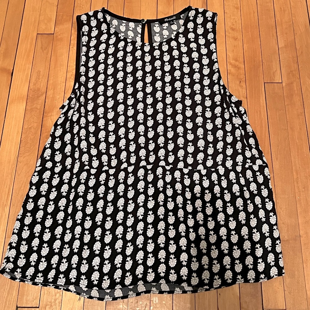 Black and white Madewell tank, Size M